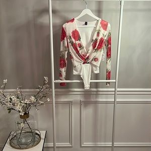 Floral V-Neck bodysuit